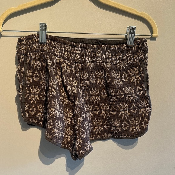 🌸Angie High Waist Patterned Shorts with Colorful Waistband - Picture 2 of 5